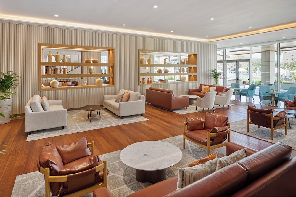 Hipotels Playa de Palma Palace — Hotel building in Playa de Palma, Balearic Islands