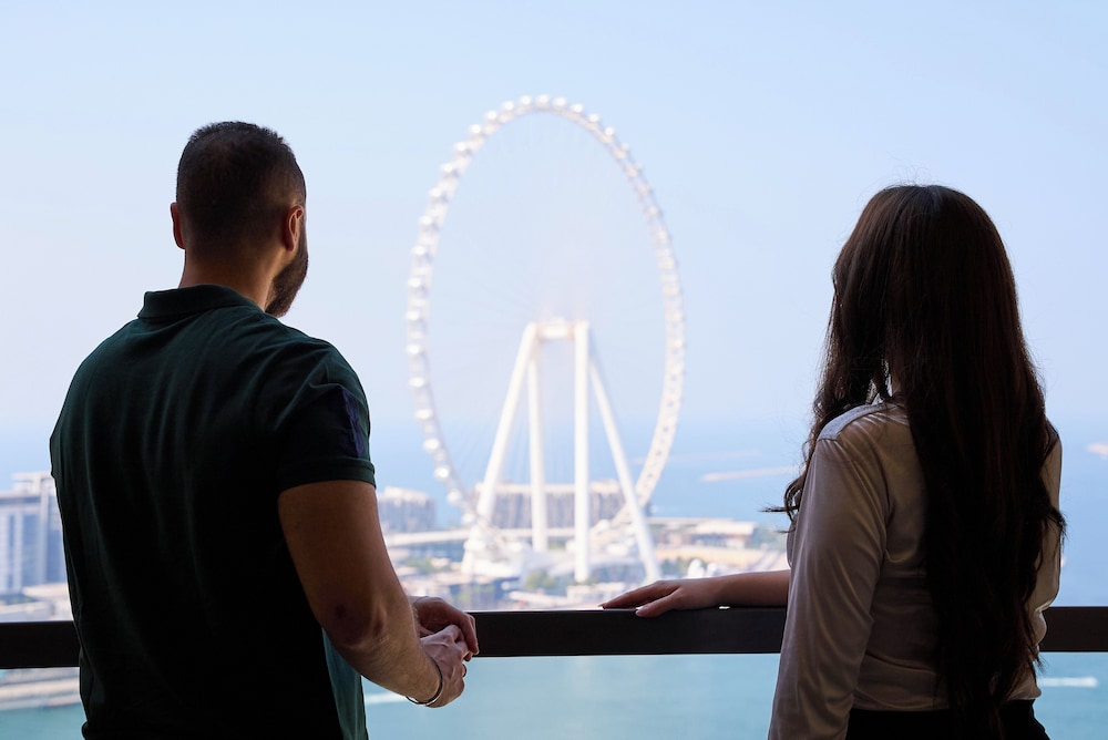Amwaj Rotana, Jumeirah Beach - Dubai — Attractions in the area in Dubai