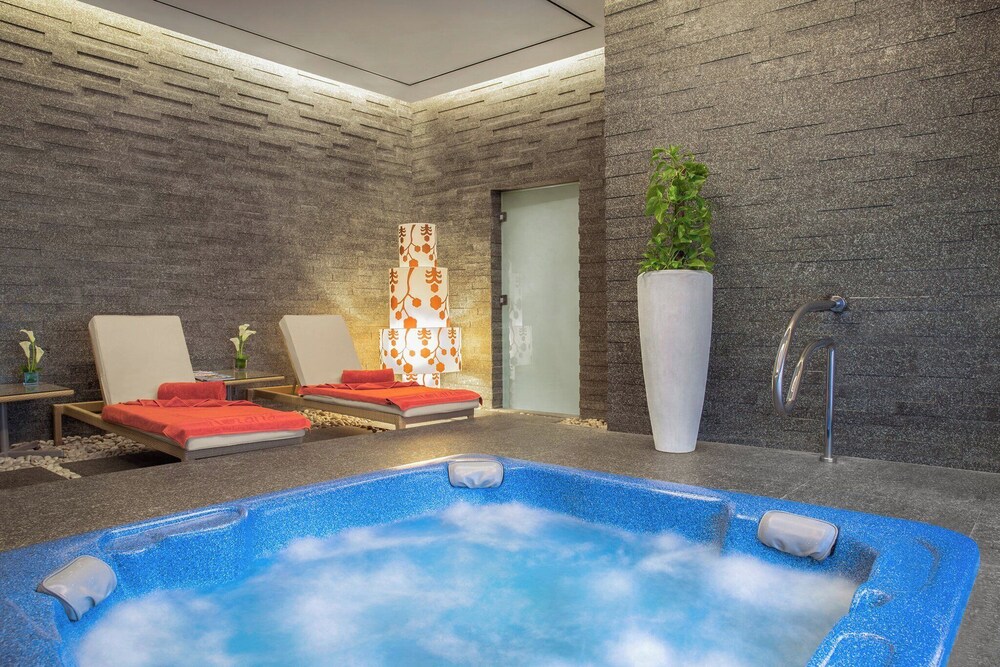 Amwaj Rotana, Jumeirah Beach - Dubai — Spa in Dubai