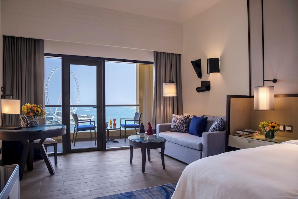 Amwaj Rotana, Jumeirah Beach - Dubai — Hotel rooms in Dubai