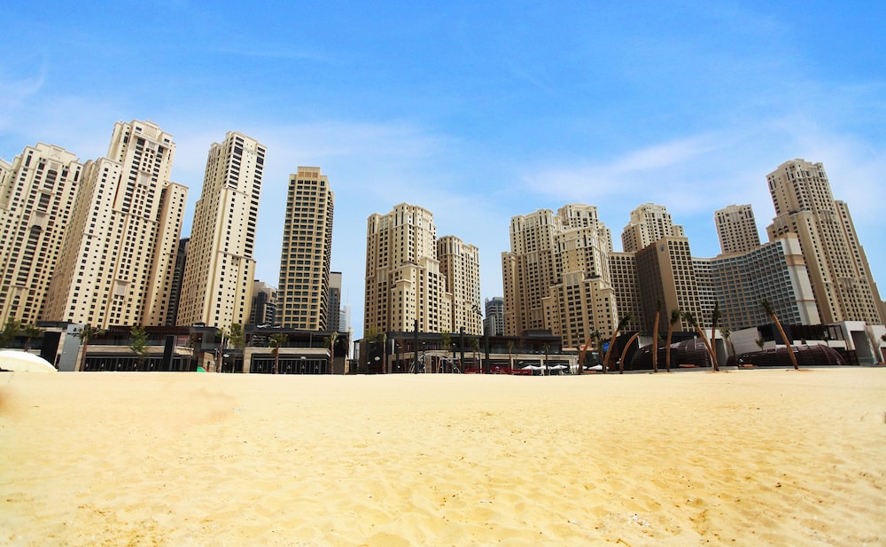 Amwaj Rotana, Jumeirah Beach - Dubai — Beach in Dubai