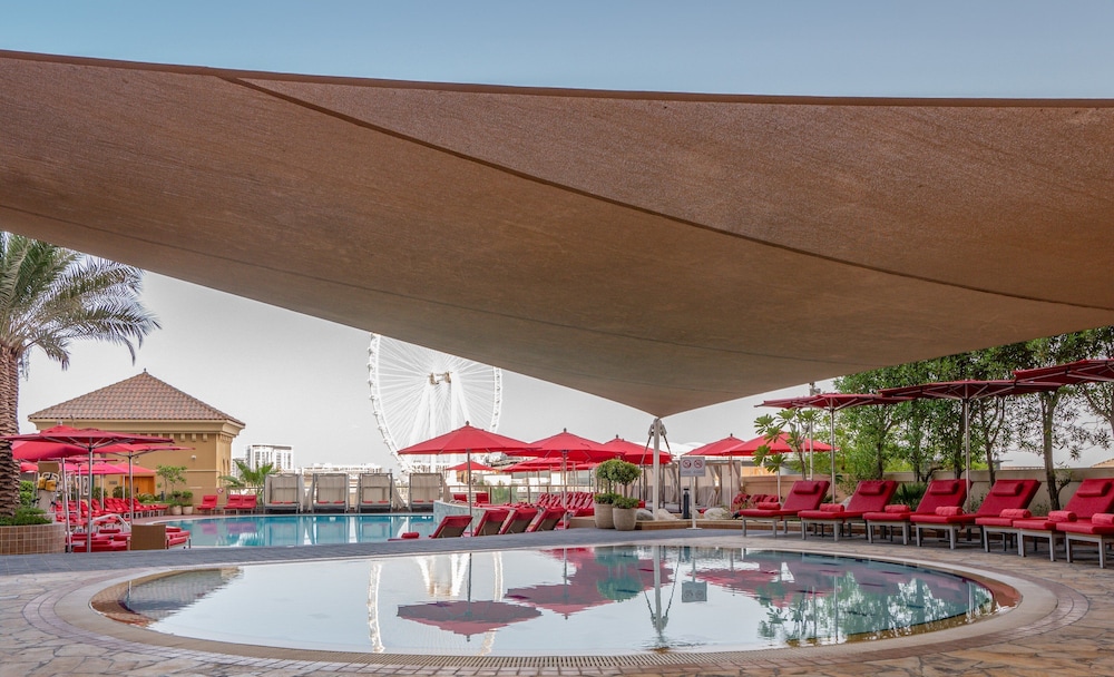 Amwaj Rotana, Jumeirah Beach - Dubai — Swimming pool in Dubai