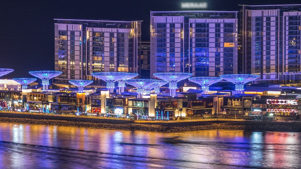 voco Bonnington Dubai by IHG — Attractions in the area in Dubai