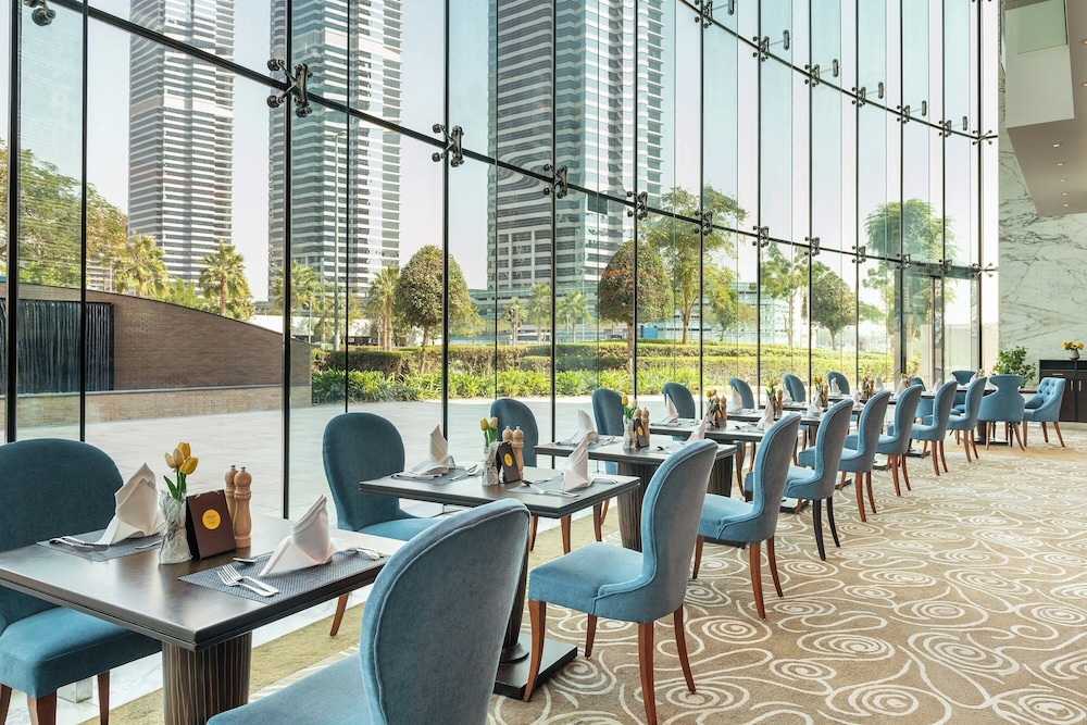 voco Bonnington Dubai by IHG — Restaurant & bars in Dubai