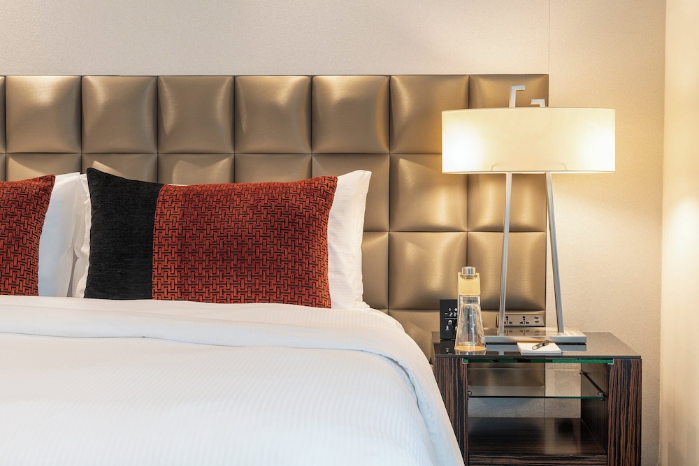 voco Bonnington Dubai by IHG — Hotel rooms in Dubai