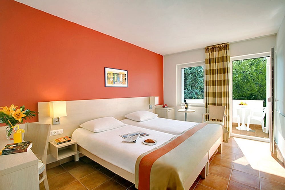 Valamar Tamaris Resort — Rooms in Tar, Istria