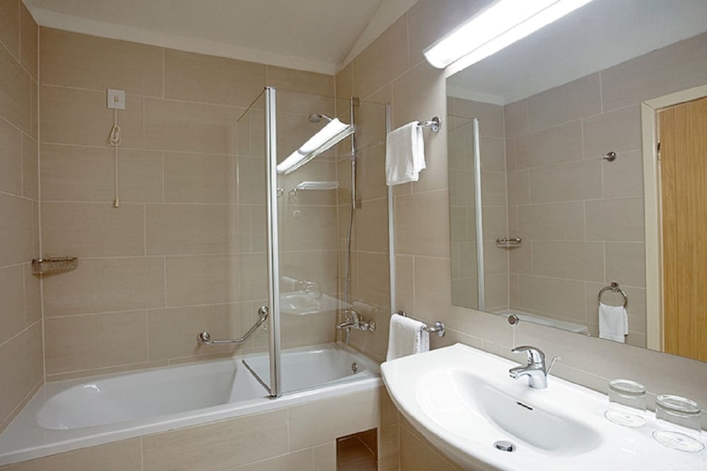Valamar Tamaris Resort — Rooms in Tar, Istria
