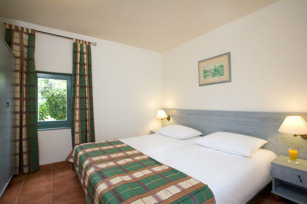 Valamar Tamaris Resort — Rooms in Tar, Istria