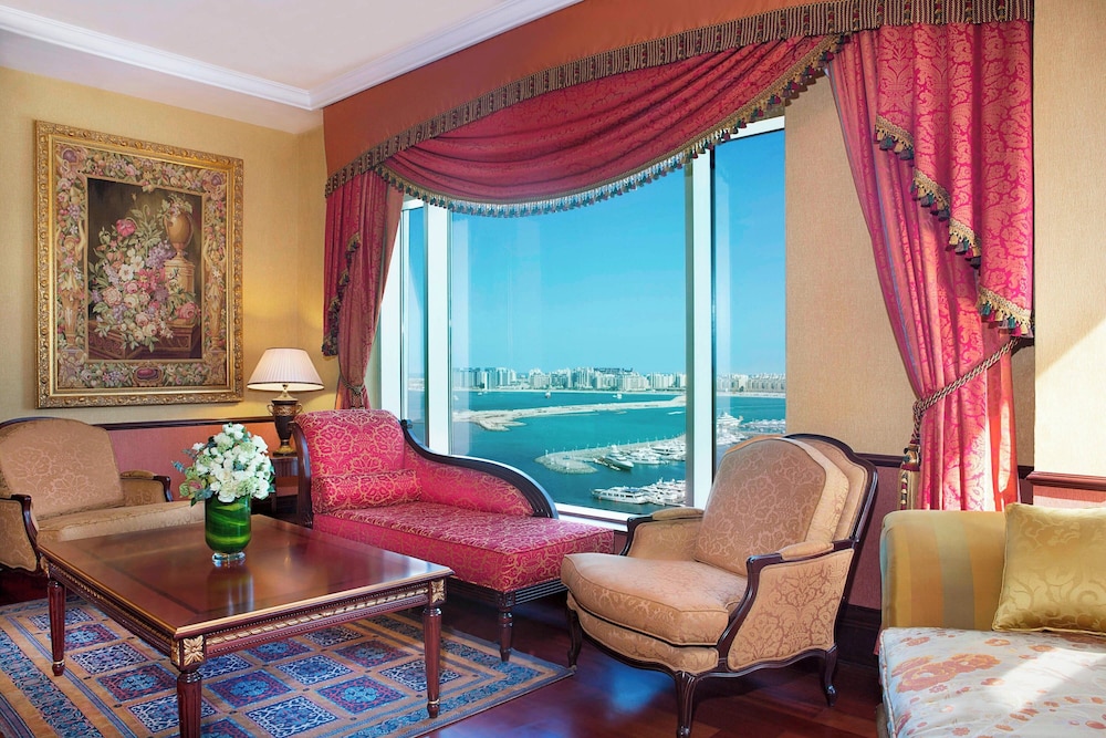 Al Habtoor Grand Resort, Autograph Collection® — Hotel rooms in Dubai