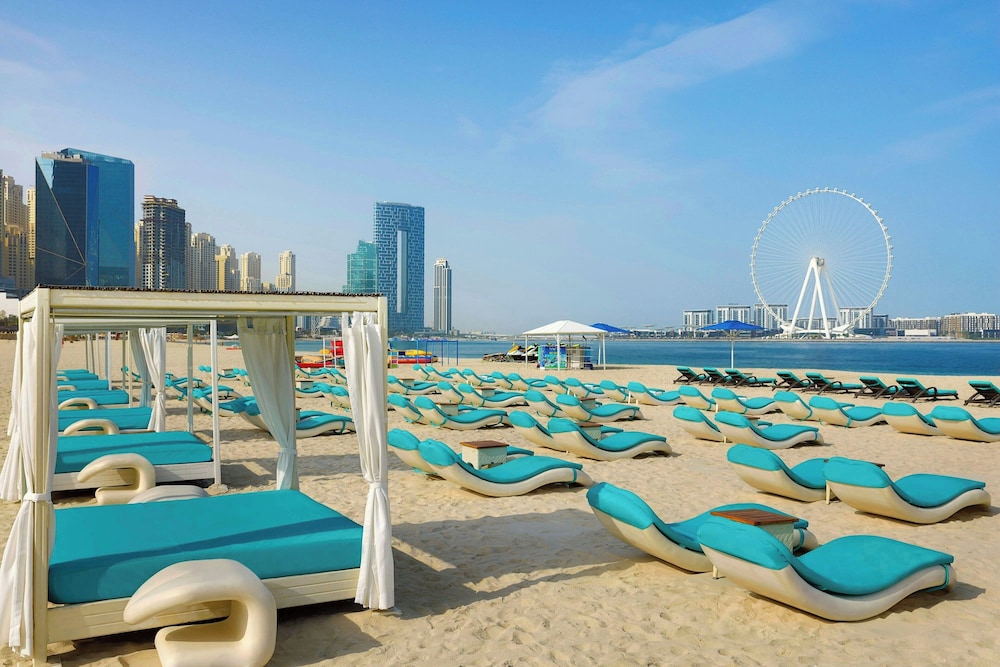 Al Habtoor Grand Resort, Autograph Collection® — Beach in Dubai