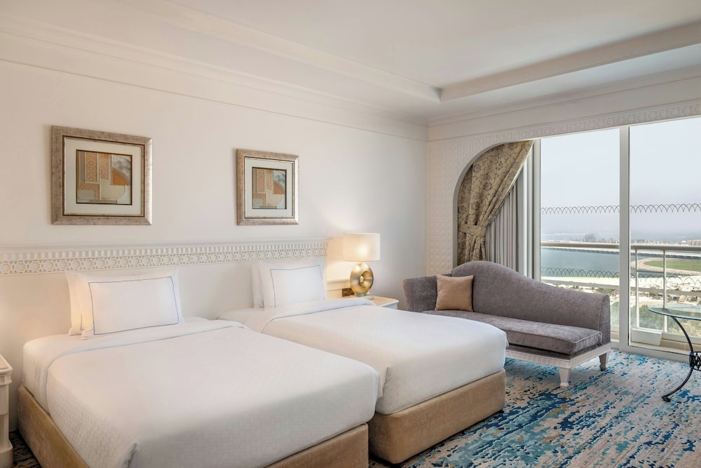 Al Habtoor Grand Resort, Autograph Collection® — Hotel rooms in Dubai