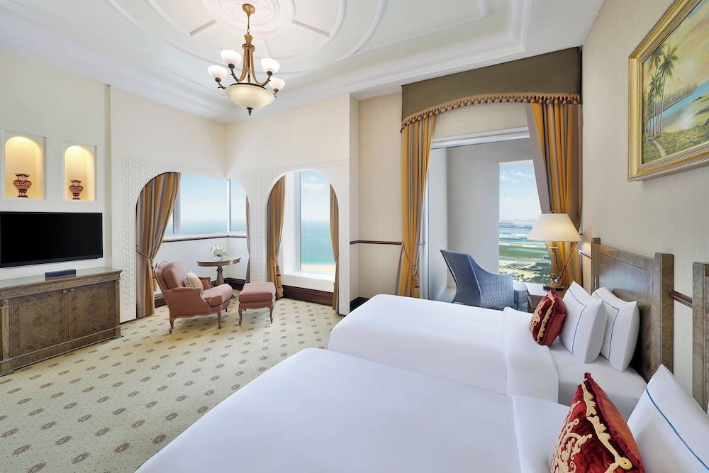 Al Habtoor Grand Resort, Autograph Collection® — Hotel rooms in Dubai