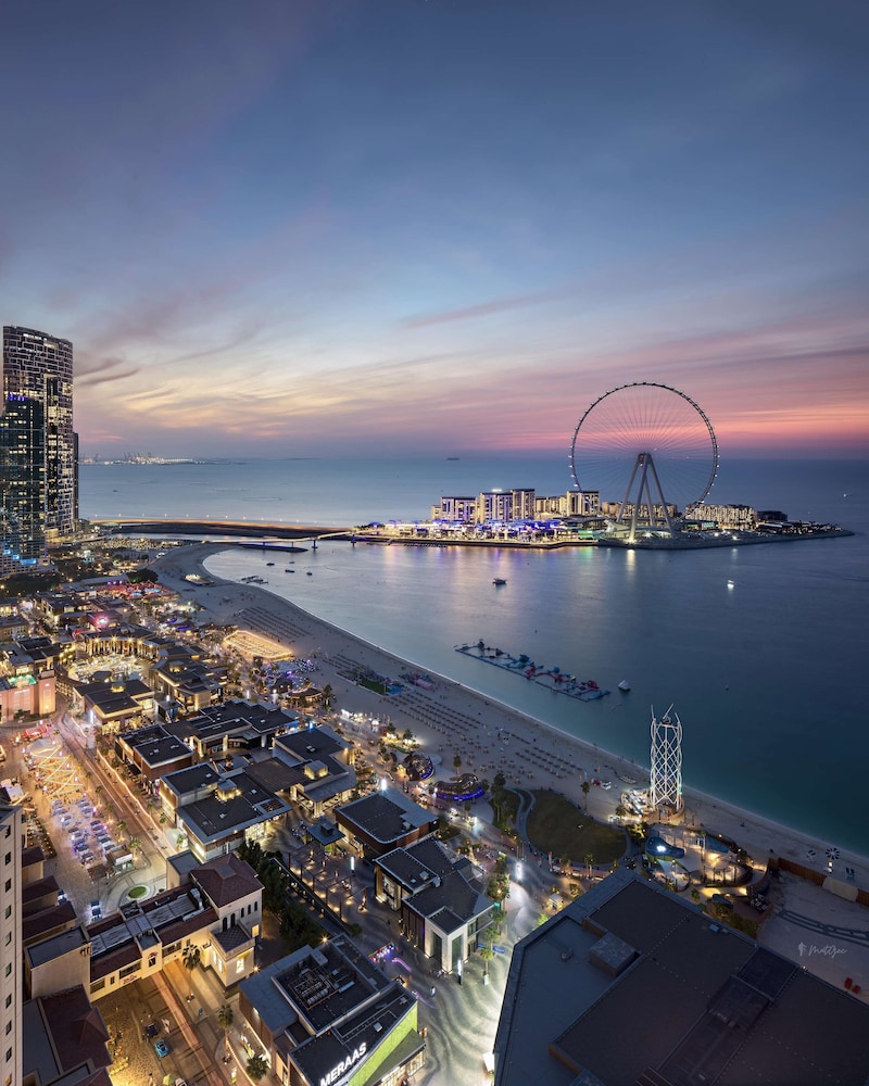 Hilton Dubai Jumeirah — Attractions in the area in Dubai