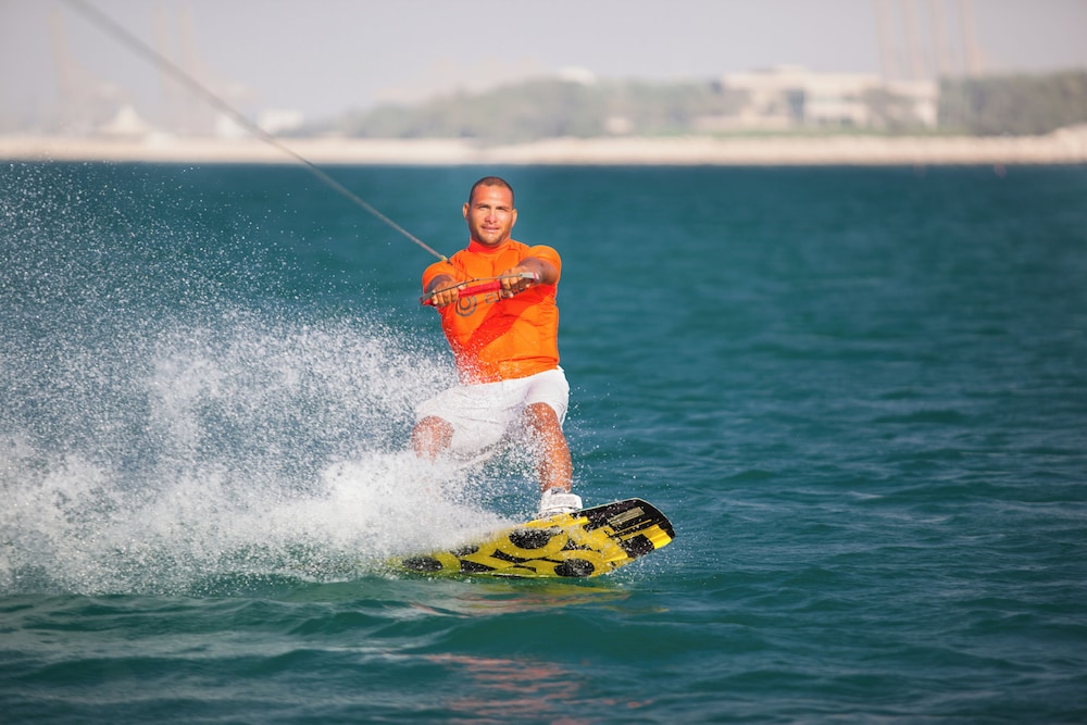 JA Beach Hotel, Dubai — Sports & recreation in Dubai