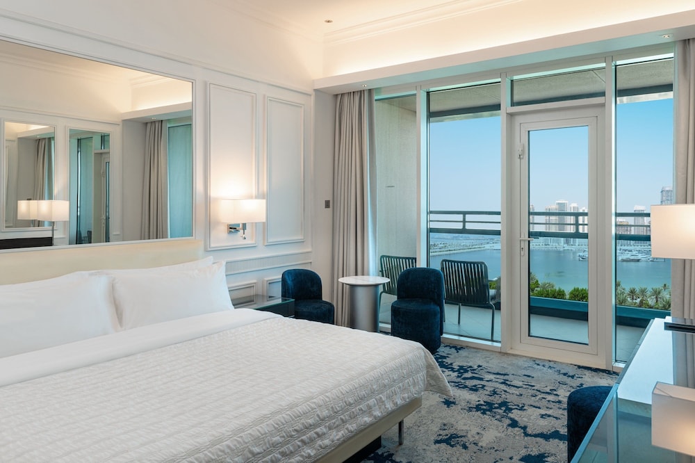 Le Méridien Mina Seyahi Beach Resort & Waterpark — Hotel rooms in Dubai