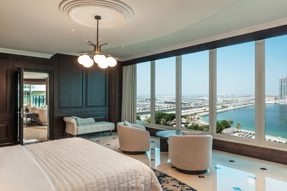 Le Méridien Mina Seyahi Beach Resort & Waterpark — Hotel rooms in Dubai
