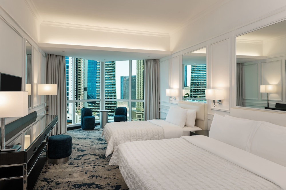 Le Méridien Mina Seyahi Beach Resort & Waterpark — Hotel rooms in Dubai