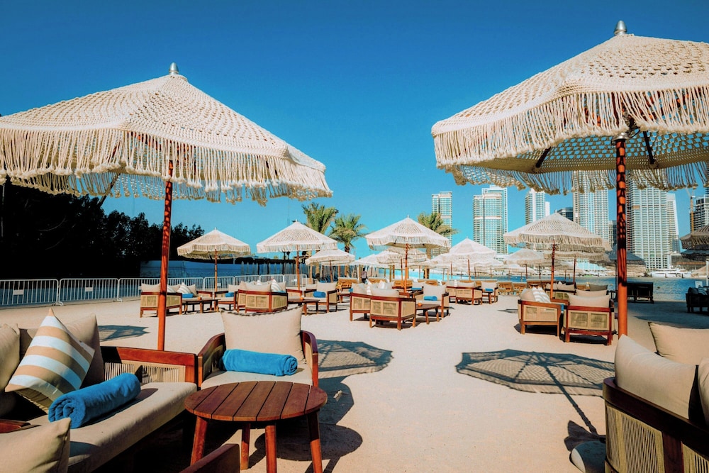 Le Méridien Mina Seyahi Beach Resort & Waterpark — Beach in Dubai