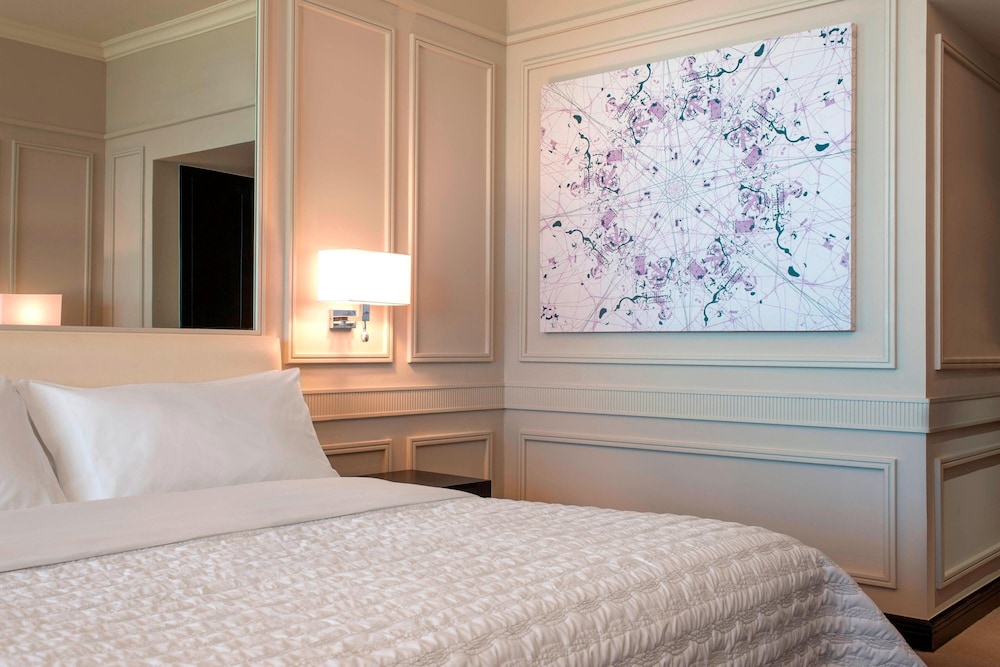 Le Méridien Mina Seyahi Beach Resort & Waterpark — Hotel rooms in Dubai