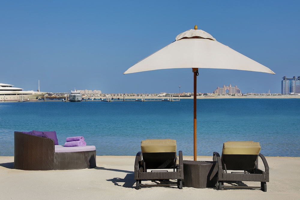 Le Méridien Mina Seyahi Beach Resort & Waterpark — Beach in Dubai