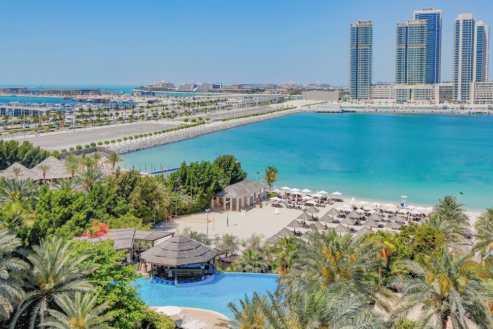 Le Méridien Mina Seyahi Beach Resort & Waterpark — Beach in Dubai