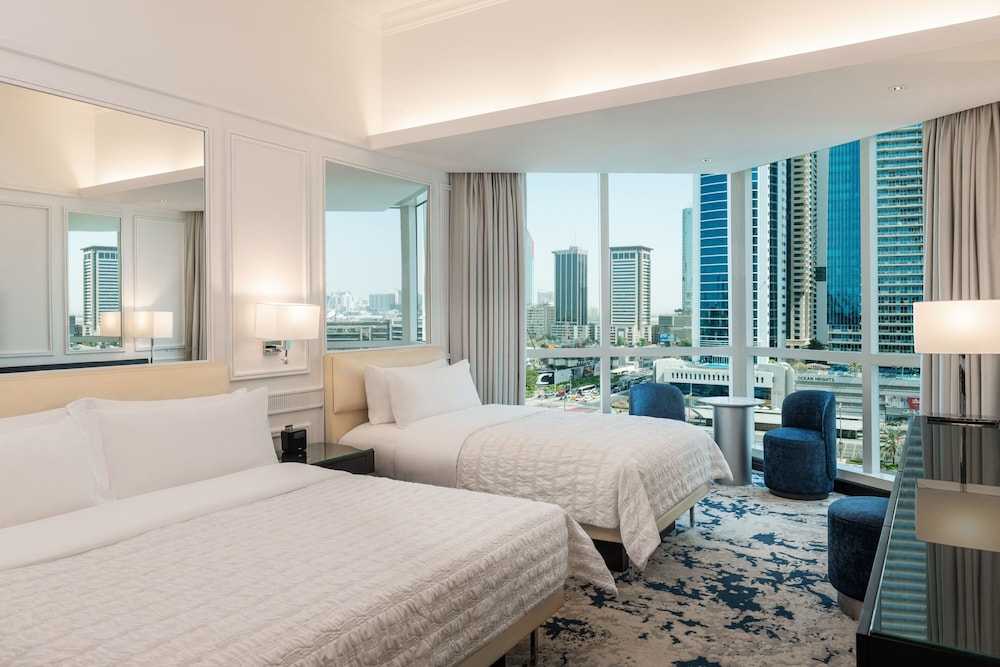 Le Méridien Mina Seyahi Beach Resort & Waterpark — Hotel rooms in Dubai