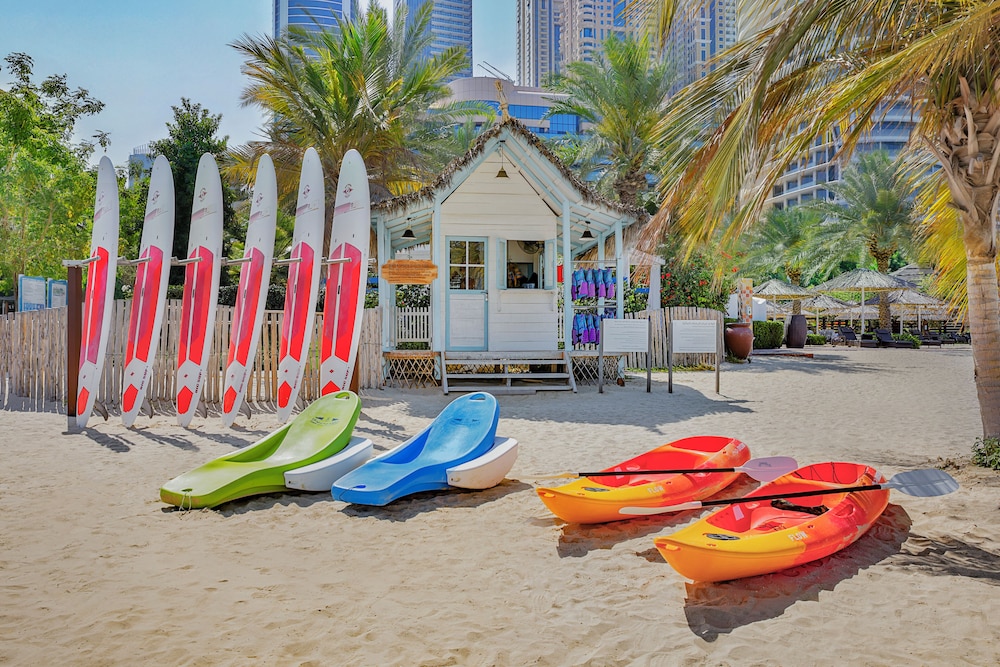 Le Méridien Mina Seyahi Beach Resort & Waterpark — Beach in Dubai