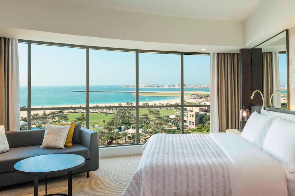 Le Royal Meridien Beach Resort And Spa — Hotel rooms in Dubai