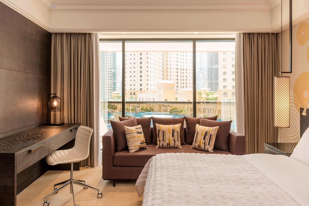 Le Royal Meridien Beach Resort And Spa — Hotel rooms in Dubai