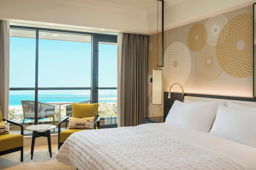 Le Royal Meridien Beach Resort And Spa — Hotel rooms in Dubai