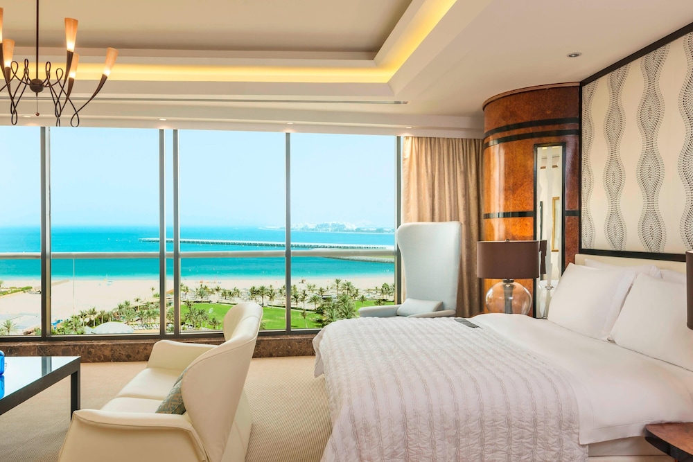 Le Royal Meridien Beach Resort And Spa — Hotel rooms in Dubai