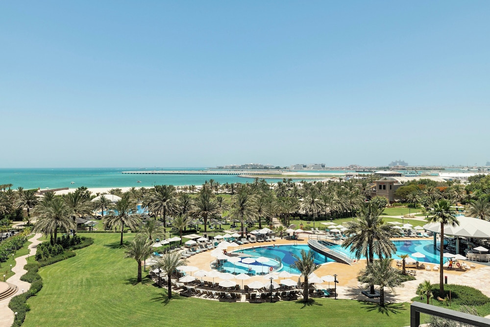 Le Royal Meridien Beach Resort And Spa — Main photo in Dubai