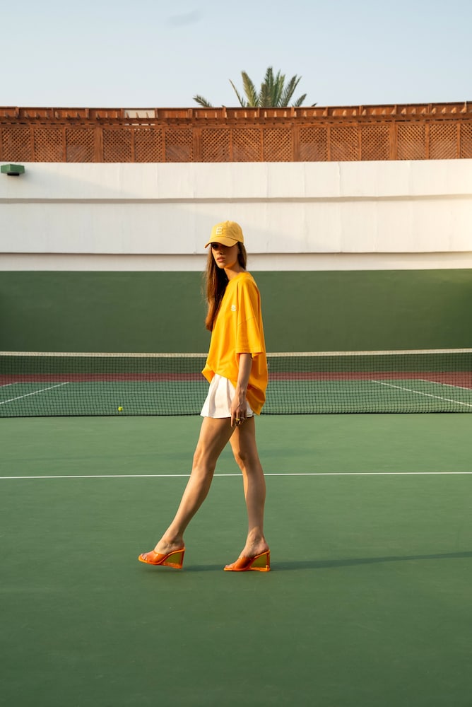 Dubai Marine Beach Resort & Spa — Sports & recreation in Dubai
