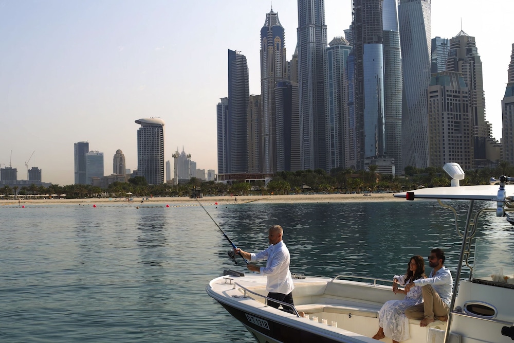 The Ritz-Carlton, Dubai — Sports & recreation in Dubai