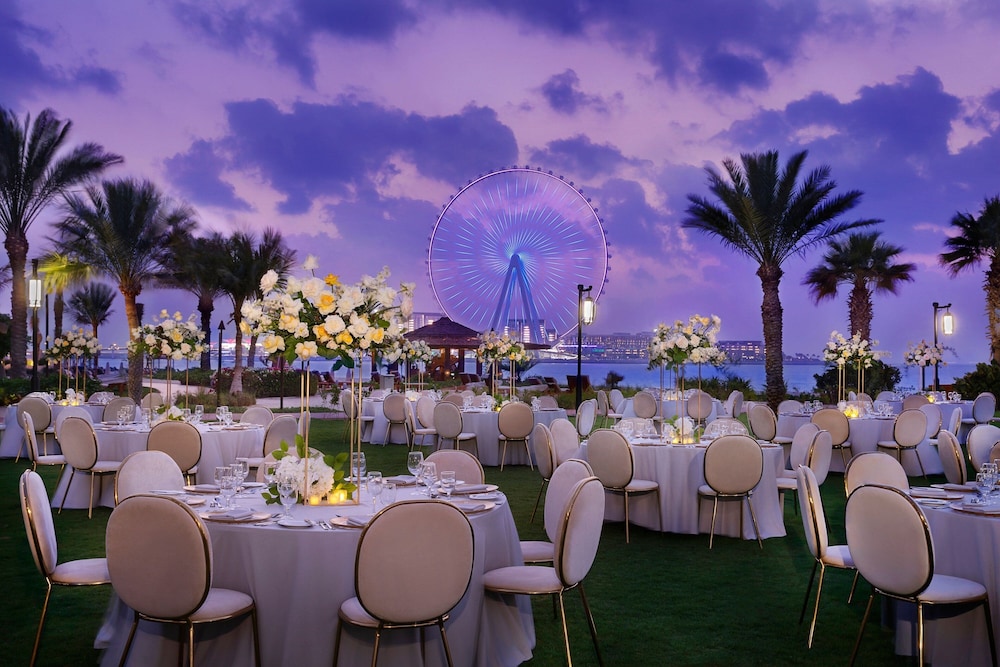 The Ritz-Carlton, Dubai — Attractions in the area in Dubai