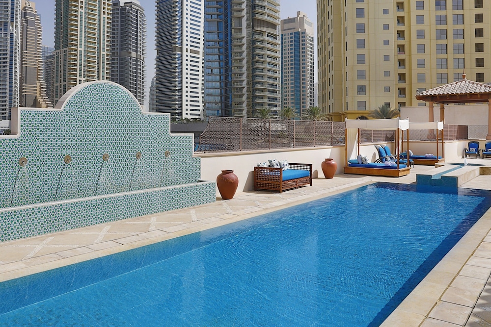 The Ritz-Carlton, Dubai — Swimming pool in Dubai