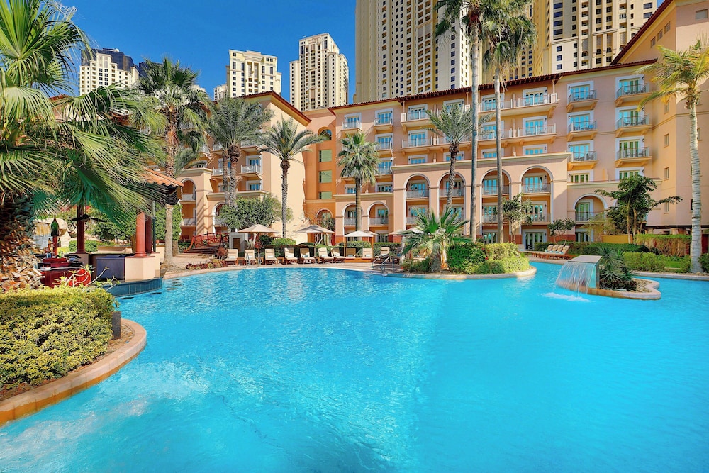 The Ritz-Carlton, Dubai — Swimming pool in Dubai