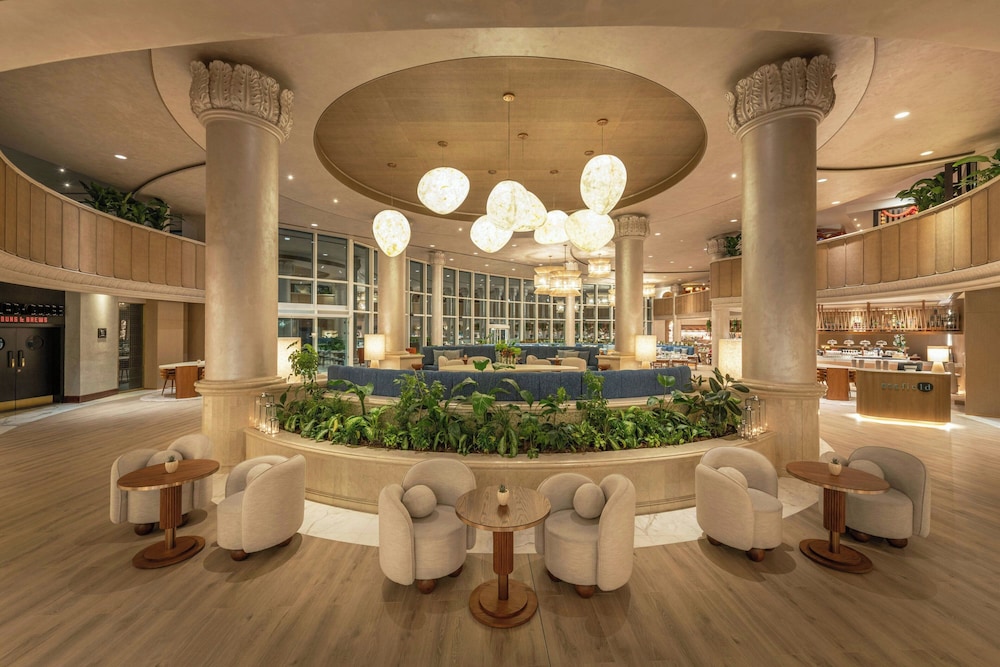 Sheraton Jumeirah Beach Resort — Restaurant & bars in Dubai