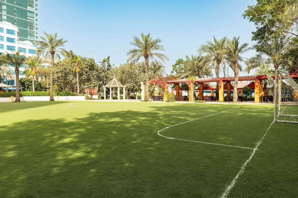 Sheraton Jumeirah Beach Resort — Sports & recreation in Dubai