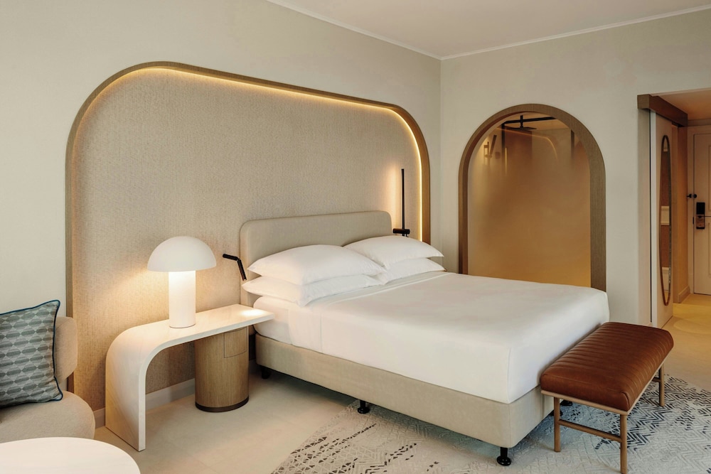 Sheraton Jumeirah Beach Resort — Hotel rooms in Dubai