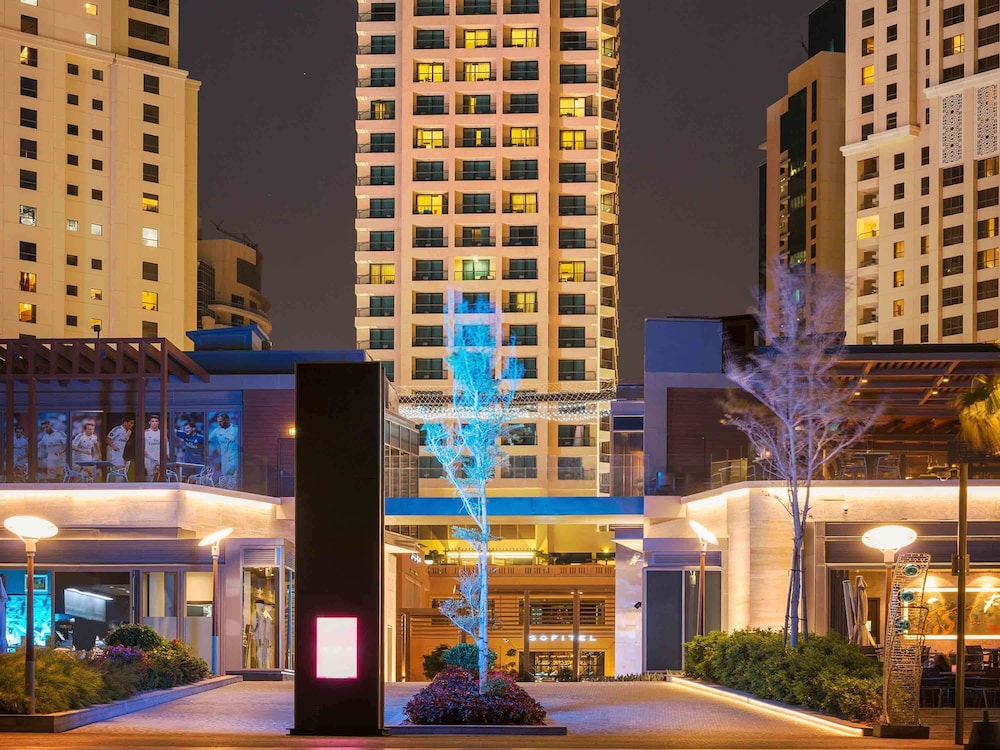 Sofitel Dubai Jumeirah Beach — Outdoor in Dubai