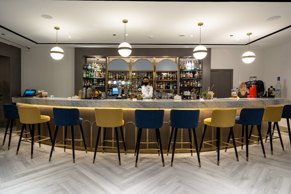 Sofitel Dubai Jumeirah Beach — Restaurant in Dubai