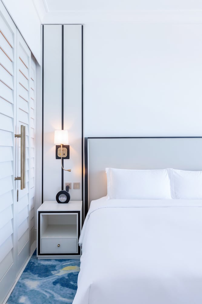 Sofitel Dubai Jumeirah Beach — Rooms in Dubai