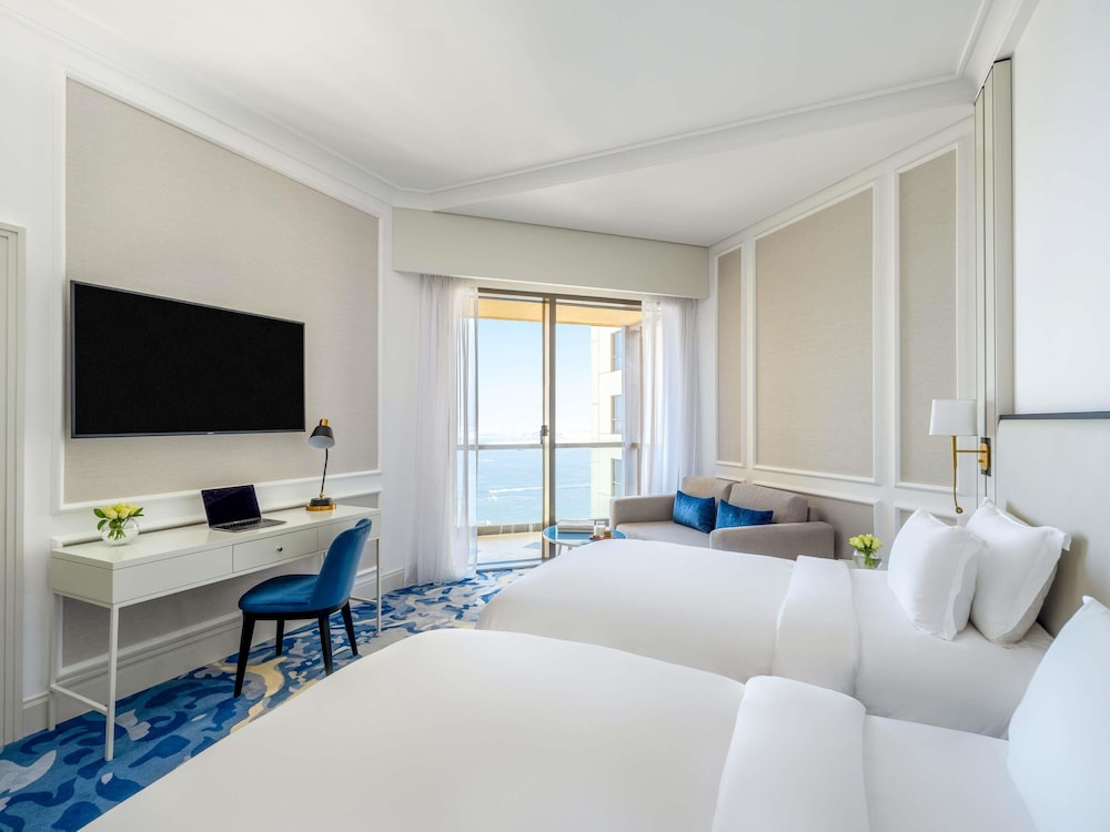 Sofitel Dubai Jumeirah Beach — Rooms in Dubai
