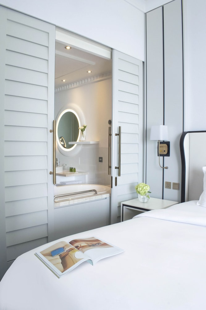 Sofitel Dubai Jumeirah Beach — Rooms in Dubai