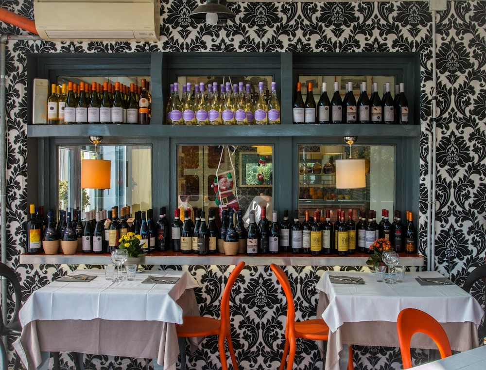 Orange Hotel — Restaurant & bars in Rome, Lazio