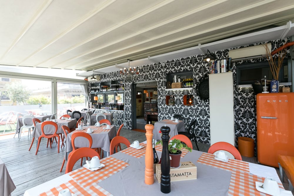 Orange Hotel — Restaurant & bars in Rome, Lazio