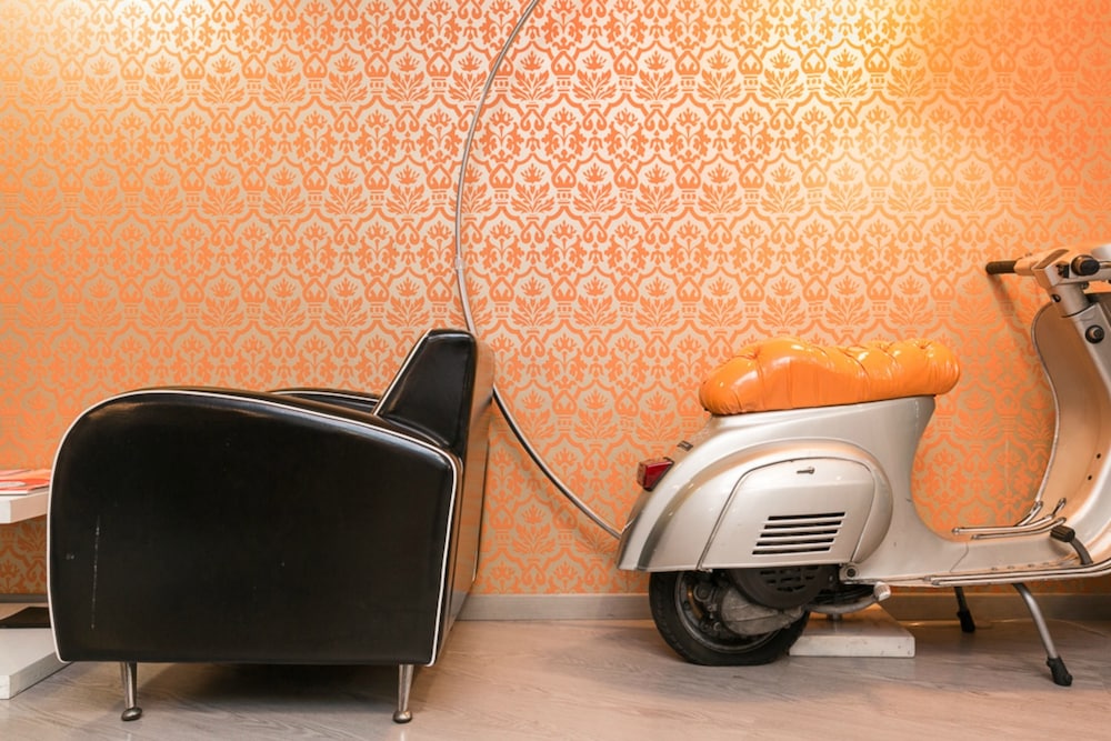 Orange Hotel — Hotel rooms in Rome, Lazio
