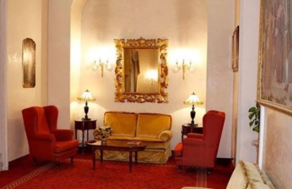 Pace Helvezia — Hotel rooms in Rome, Lazio