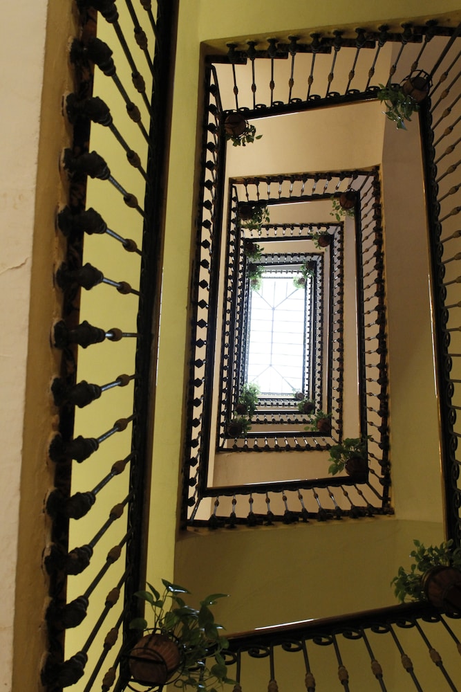 Pace Helvezia — Hotel building in Rome, Lazio